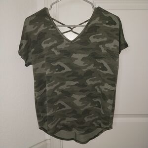 a.n.a Olive Green Camo V-Neck Short Sleeve Top with Crisscross Back